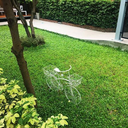 Ingnaam Hotel Rangsit Exterior foto