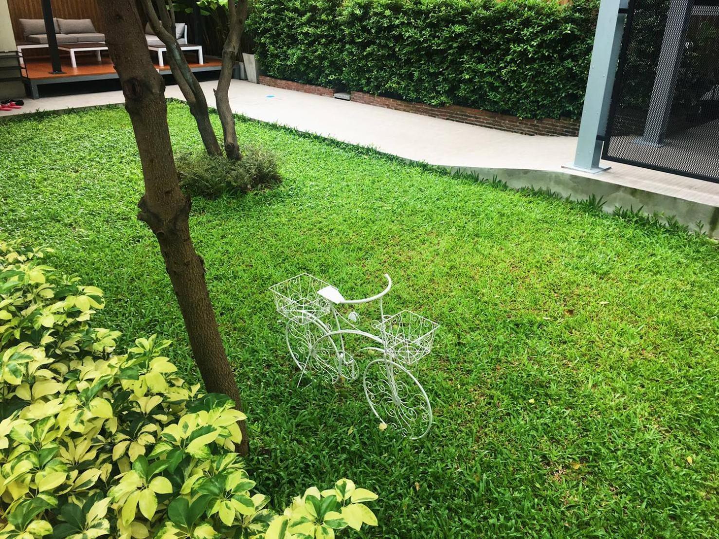 Ingnaam Hotel Rangsit Exterior foto